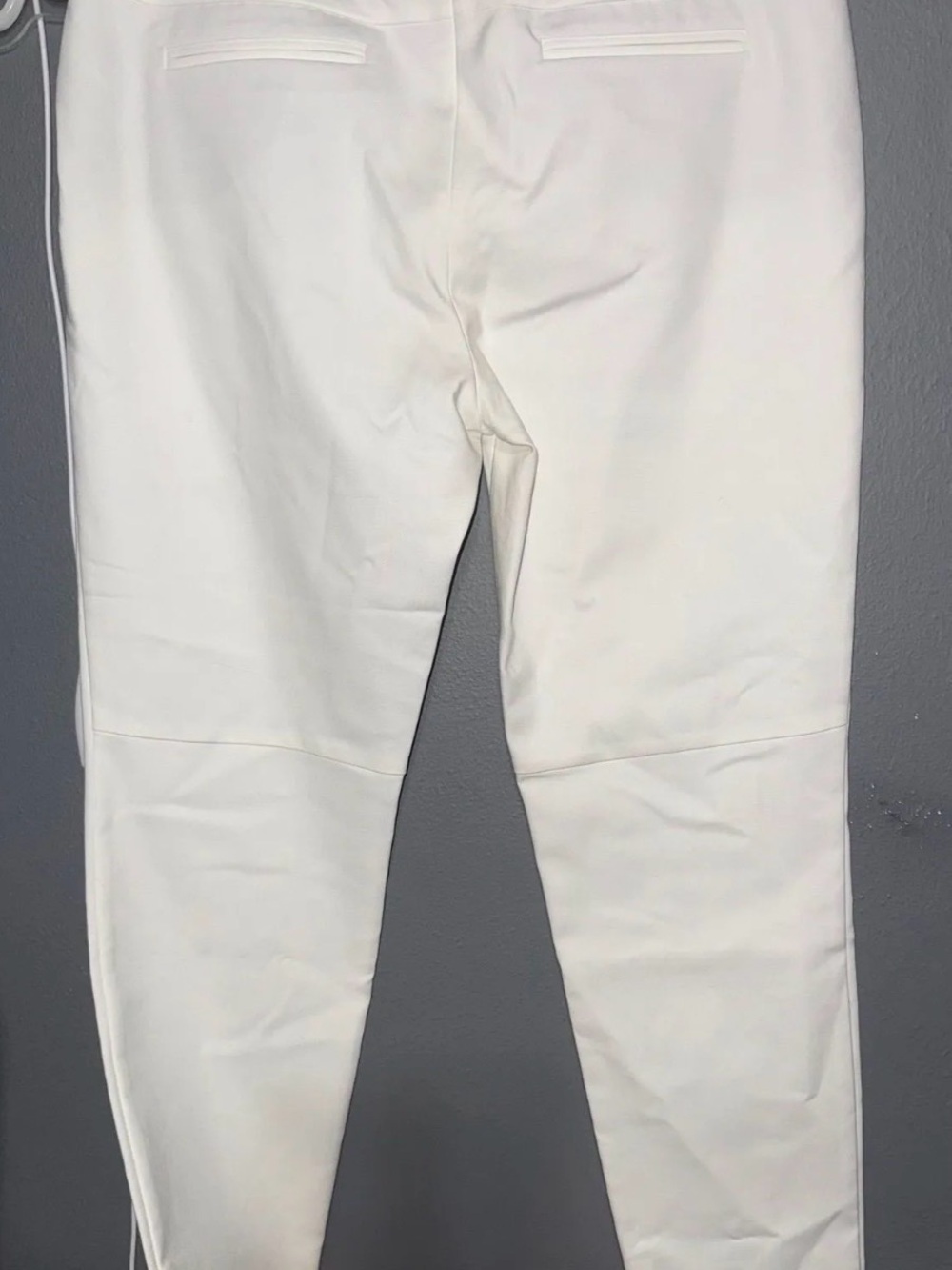 Ivanka Trump White Cropped Slim Ankle Pants with Gold Zips - Picture 4 of 6